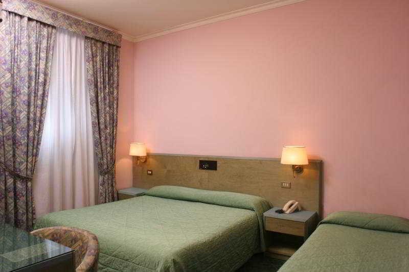 Hotel Argentina Ρώμη Εξωτερικό φωτογραφία
